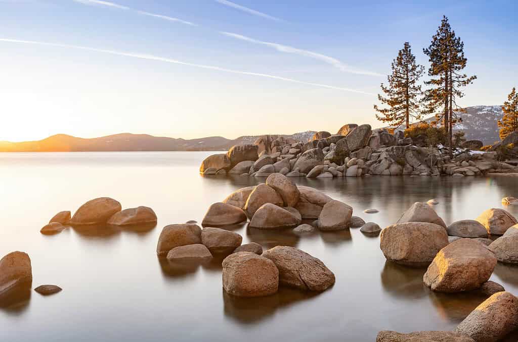 Rocks on Lake Tahoe Macos Tahoe wallpapers