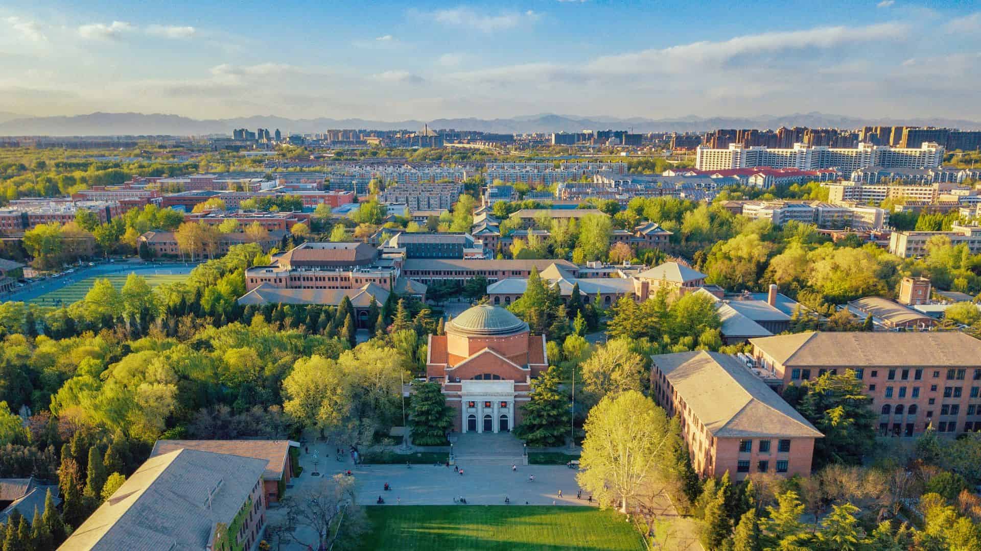 Apple Donates to Tsinghua University to Support Future Climate Leaders