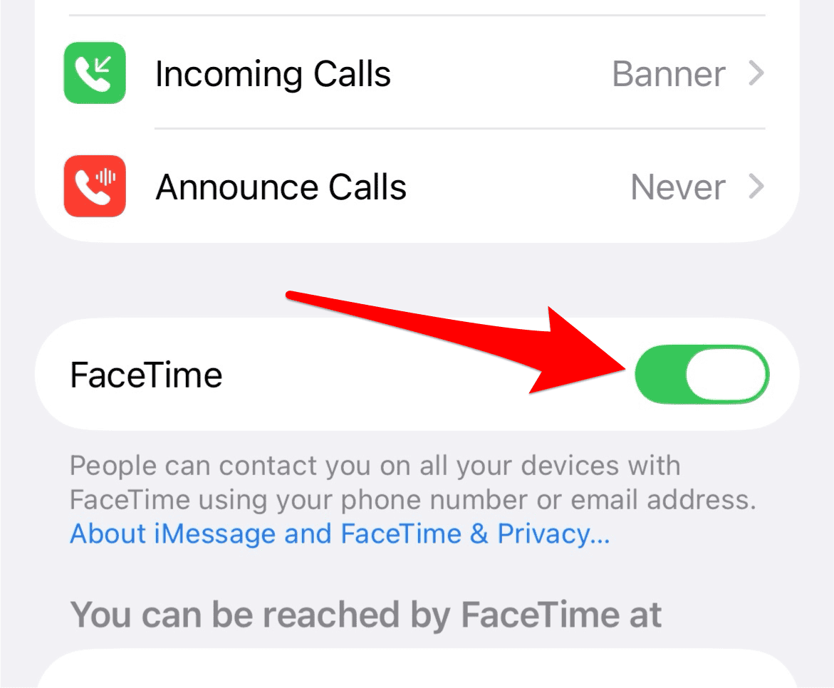 The Send Receive option in the iMessage settings