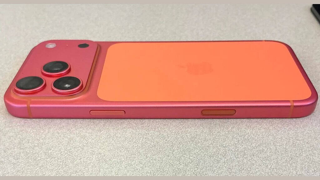 Orange iPhone 17 Pro Max Turns Rose Gold After Weeks of Use