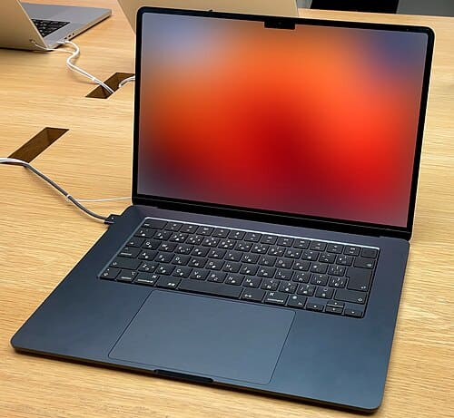 A MacBook Air (2008)
