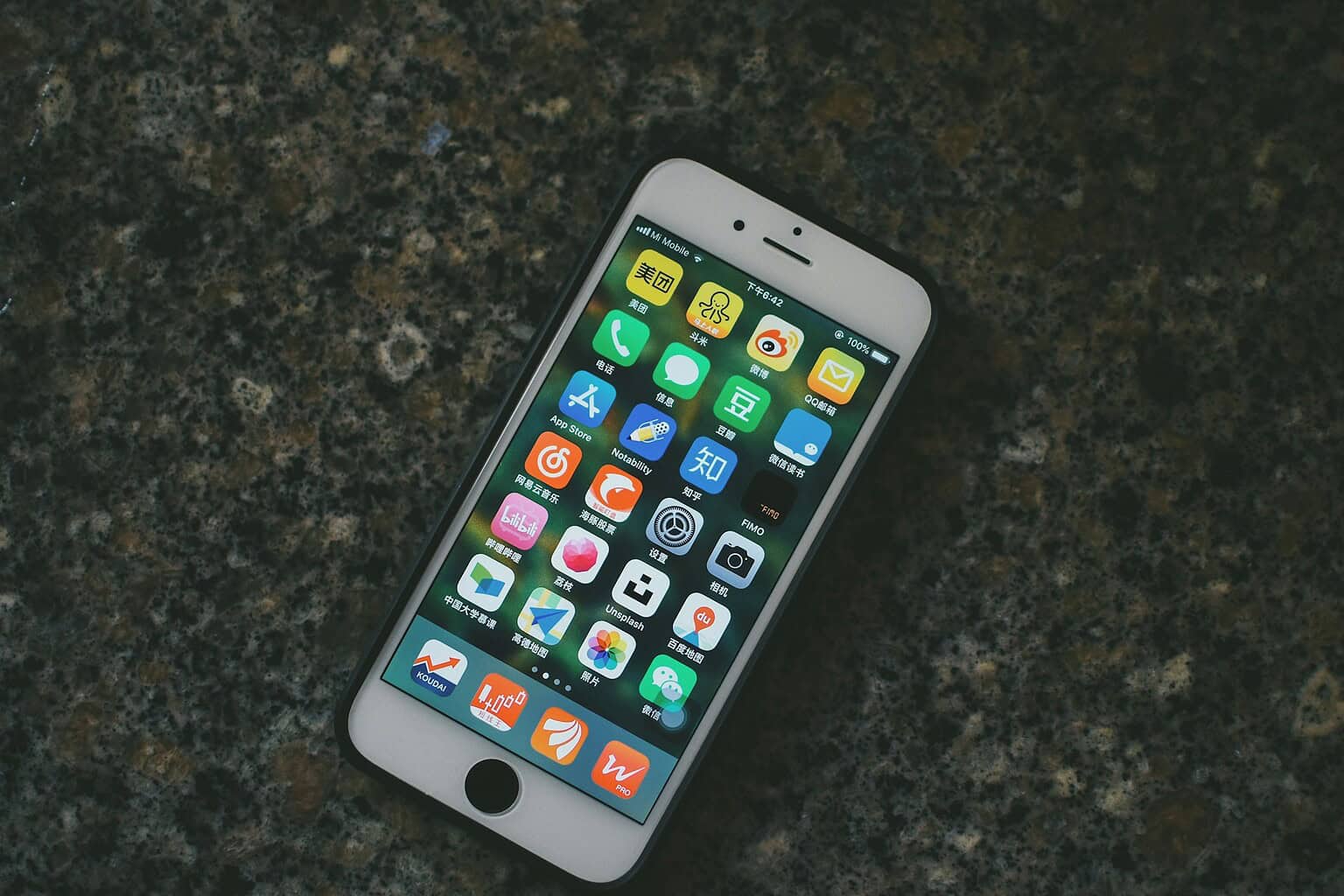 Foundation Models Framework Explained on iOS 26