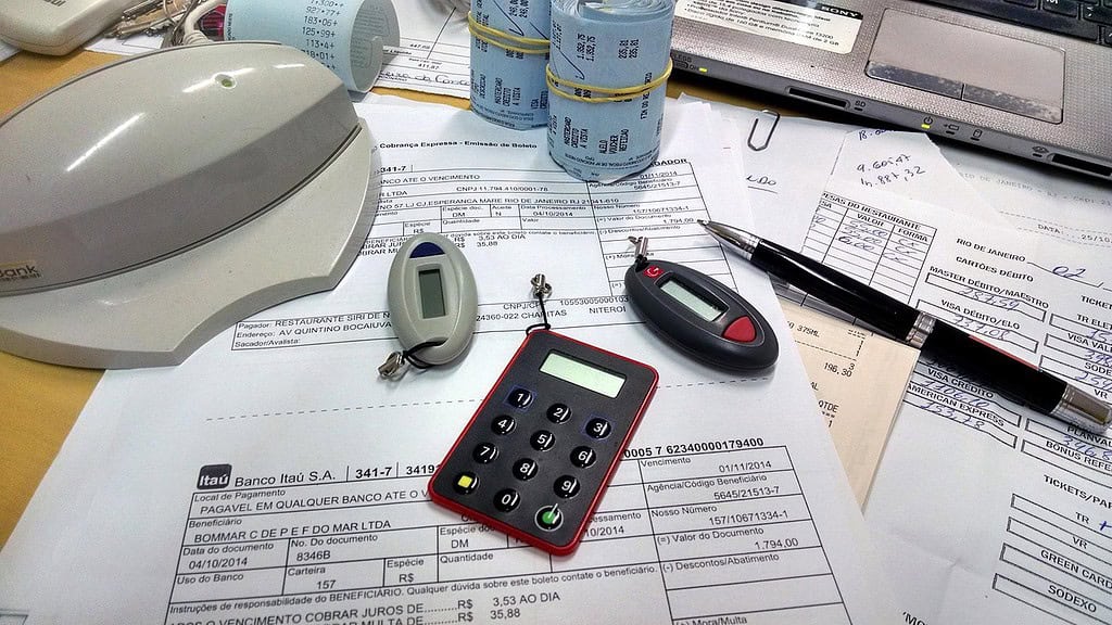 accounting desk