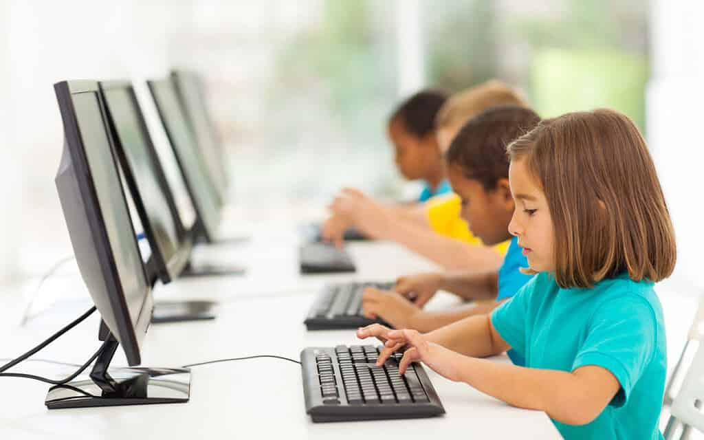kids typing