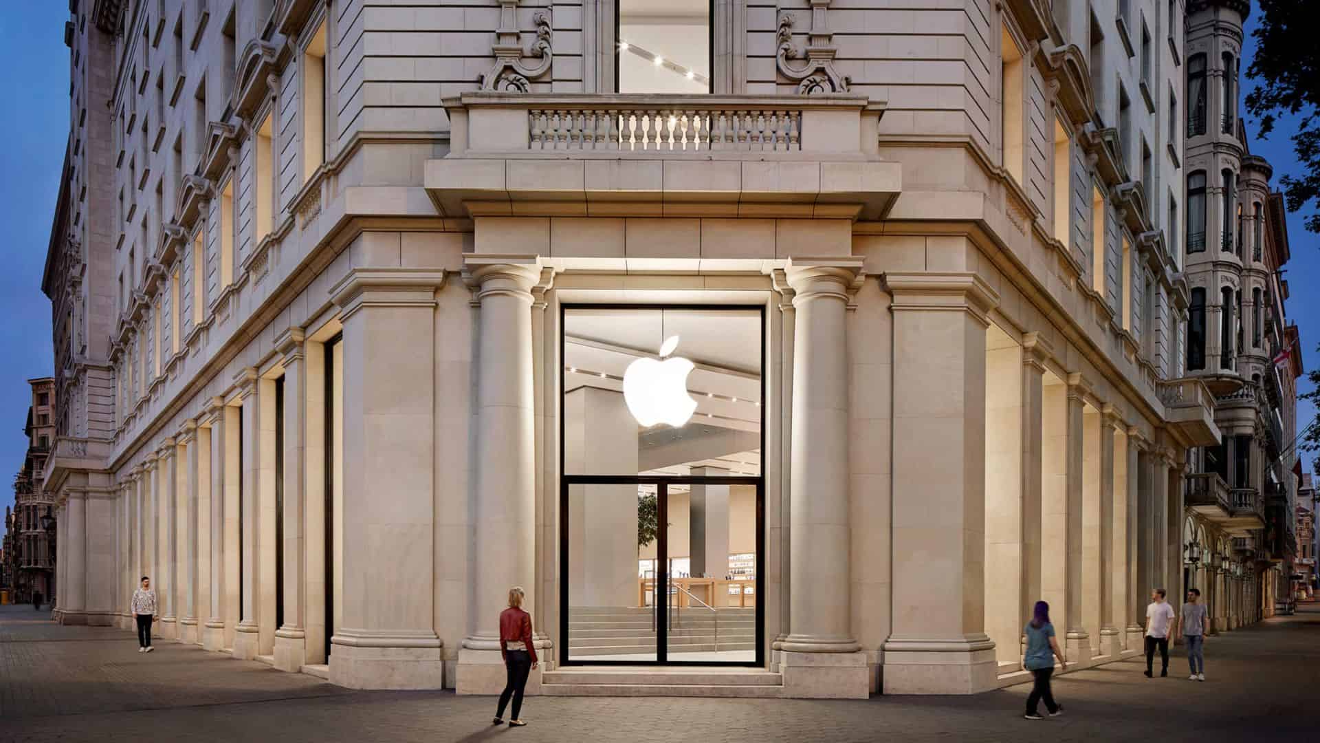 Apple Plans Store Changes in Barcelona, Montreal, and India