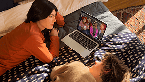 Apple Could Launch a New 13.8 Inch OLED MacBook Between the Air and Pro