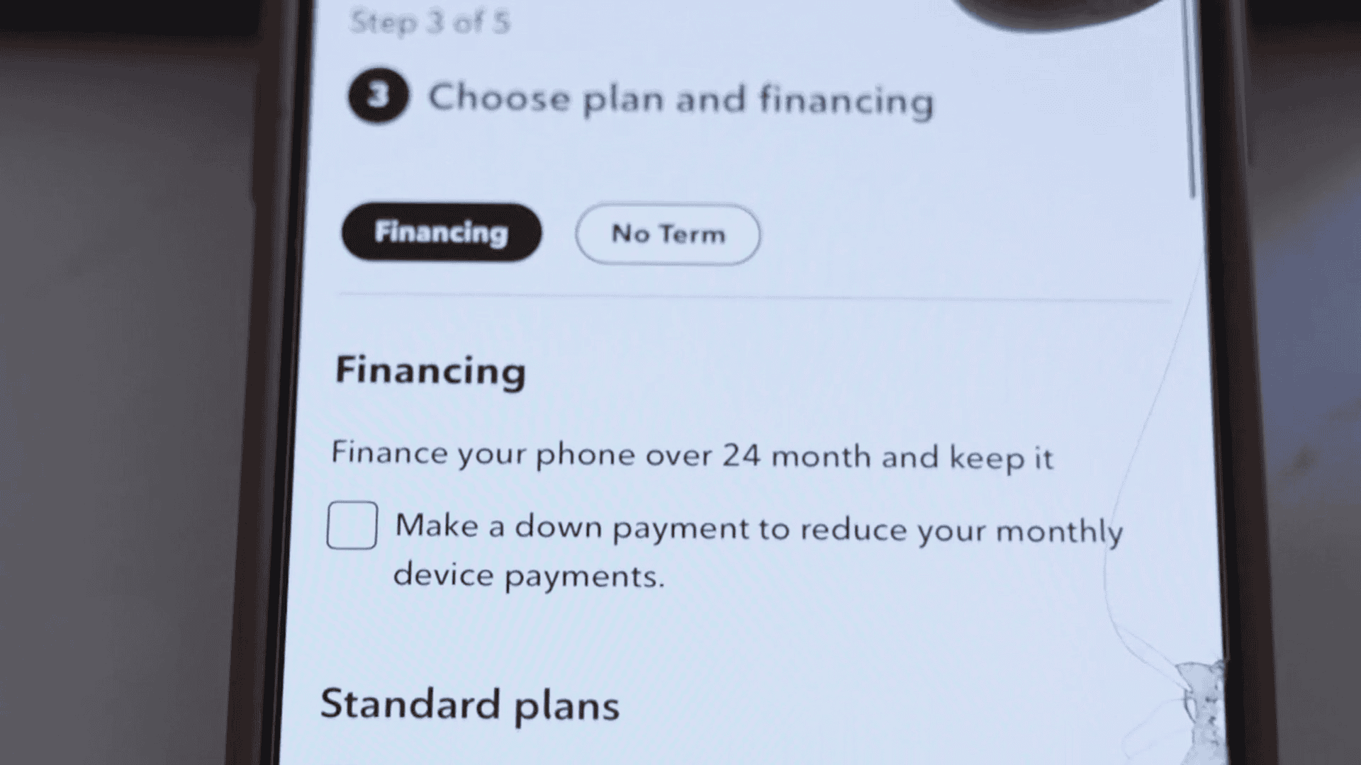 Rogers Customers Are Falling for This ‘Free’ iPad Scam and Losing Thousands