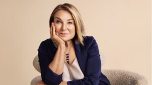 Apple TV Announces Esther Perel’s New Dating Series ‘The Last Person on Earth’