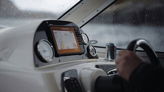 Apple CarPlay Is Coming to Pontoon Boats Starting With 2027 Models