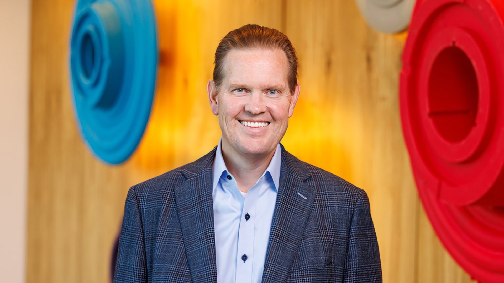 Apple Hires American Airlines Executive Nate Gatten as New Government Affairs VP