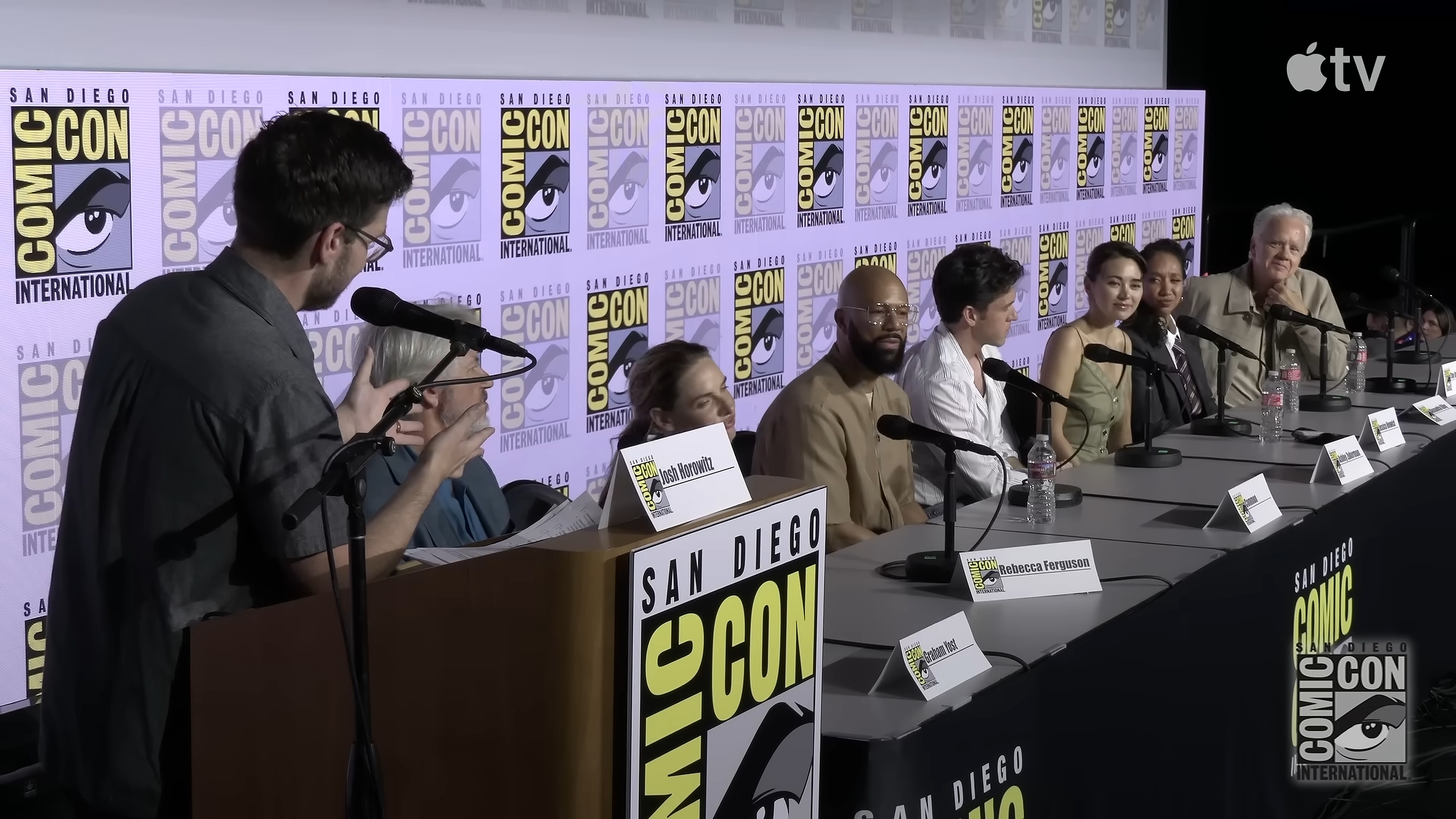 Apple TV shares complete Silo Comic-Con 2026 panel online