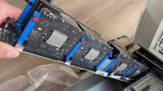 Photos Reveal the Inside of Apple’s M5 AI Server for Private Cloud Compute