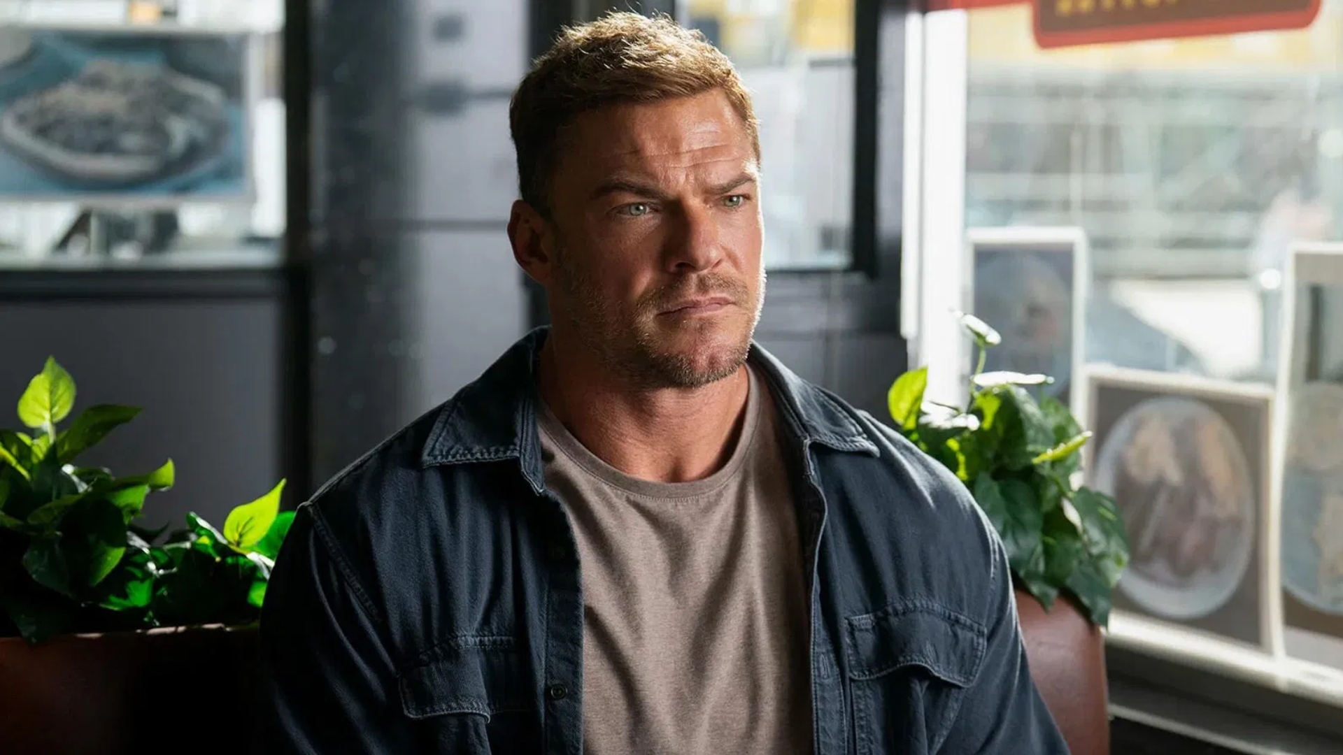 ‘Reacher’ Season 4, Episode 1 Recap: A Subway Death Pulls Jack Into a Deadly New Mystery
