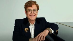 Elton John Plays the Very First Live Concert at Apple Music Hall