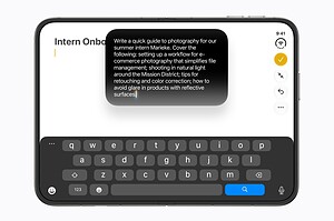 Siri AI Writing in Messages and Mail: Drafts From Scratch and Feedback on What You Wrote