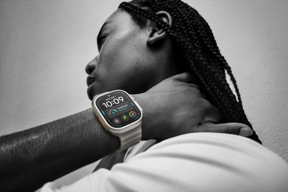 Apple Watch Ultra 4 lifestyle 05
