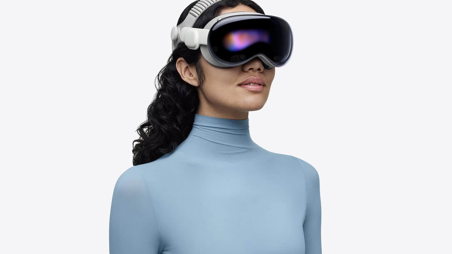 Apple Vision Pro sales reportedly fall to one unit a month at some stores