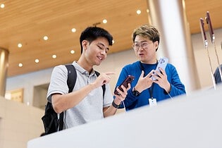 Customer tries iPhone 18 Pro at Apple Jingan in Shanghai