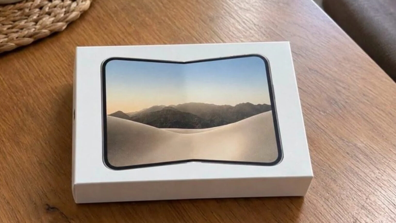 Apple Rolls Out New Tool to Detect iPhone Theft Without Opening Sealed ...