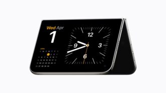 iPhone Duo in StandBy mode