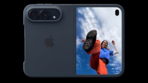 Apple’s Silicone Case For The iPhone Duo Requires Sticky Adhesive