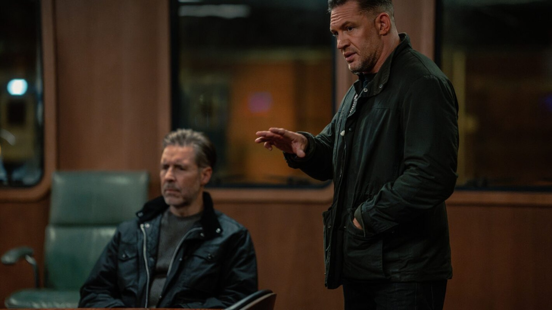 Paddy Considine as Kevin Harrigan and Tom Hardy as Harry Da Souza in MobLand Season 2 Episode 3