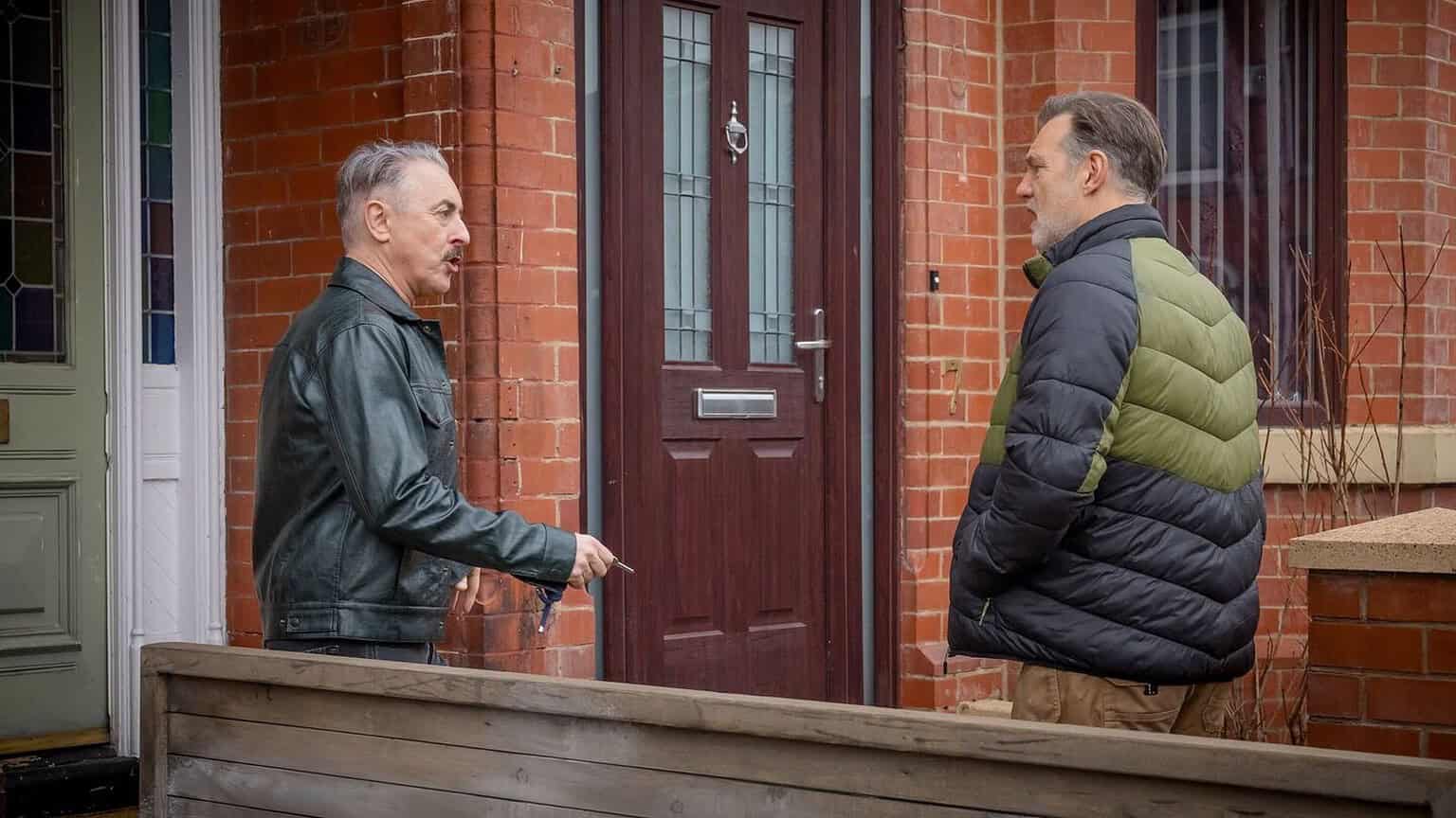 Goss Files Tip Toe: Who Are Leo Struthers and Clive Goss and Why Does Their ...